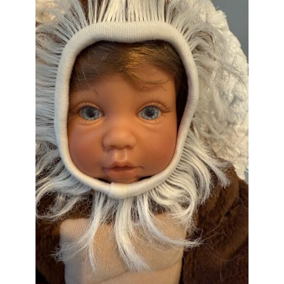 Lee Middleton Reva Schick Doll 2002 Tom Arma Snow Monkey - Picture 1 of 6